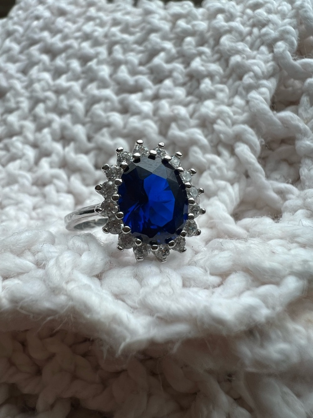 Royal Blue Halo Solitaire Ring with CZ Accents - signed 925 - size 7